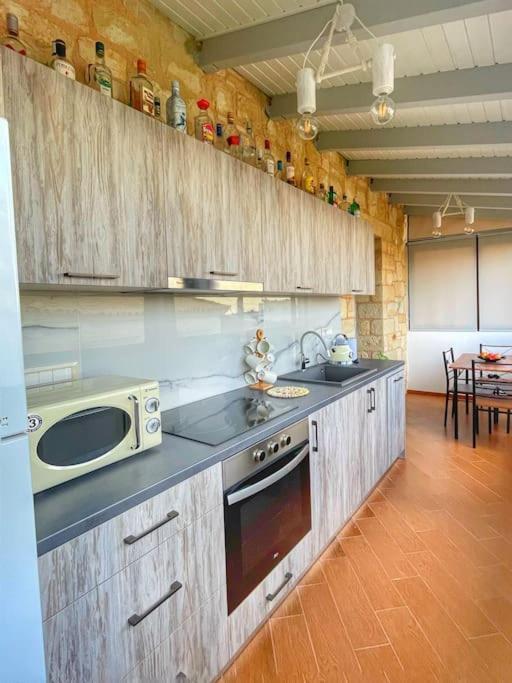 Kathiana Cozy Apartment Экстерьер фото
