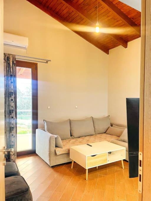 Kathiana Cozy Apartment Экстерьер фото